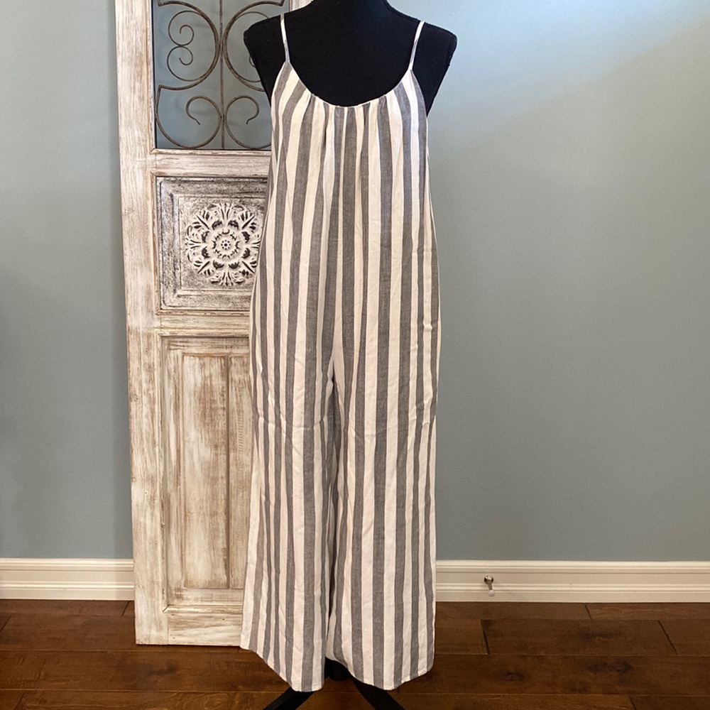 Promesa jumpsuit Size-S Color-Blue and white